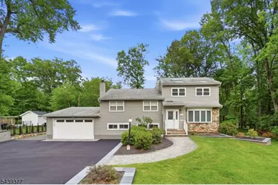 47 Crossbrook Rd, Livingston, NJ 07039 - Photo 2