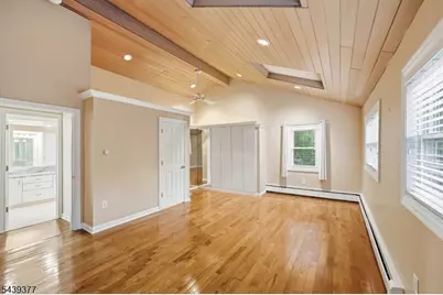 47 Crossbrook Rd, Livingston, NJ 07039 - Photo 20