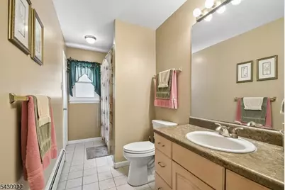 42 Davenport Ave, Roseland, NJ 07068 - Photo 10