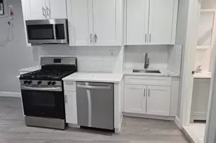 8 Fleming Ave, Newark, NJ 07105 - Photo 4