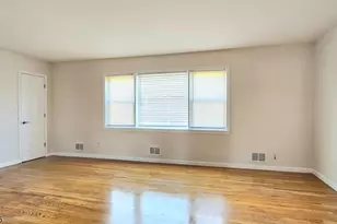 6 Dartmouth Ave, Bridgewater, NJ 08807 - Photo 10