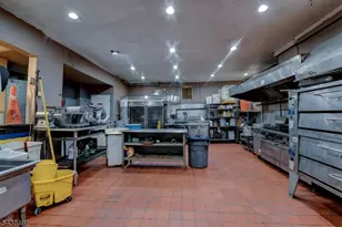 122 16th Ave, Paterson, NJ 07501 - Photo 36