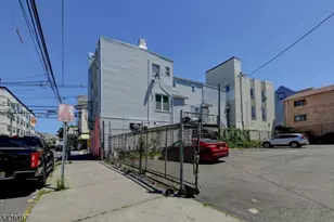 122 16th Ave, Paterson, NJ 07501 - Photo 4