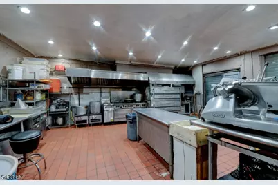 122 16th Ave, Paterson, NJ 07501 - Photo 34