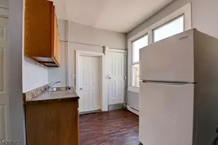 122 16th Ave, Paterson, NJ 07501 - Photo 22