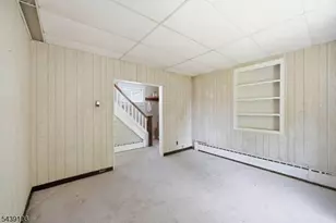 114 Franklin Pl, Roselle Park, NJ 07204 - Photo 6