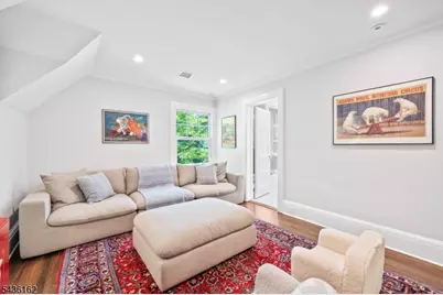 48 Edgemont Rd, Montclair, NJ 07042 - Photo 36