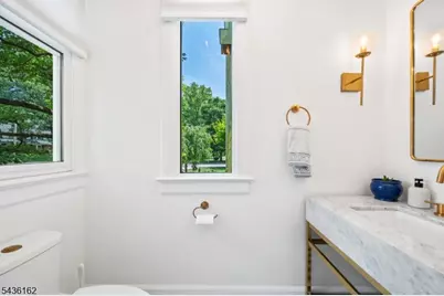 48 Edgemont Rd, Montclair, NJ 07042 - Photo 24