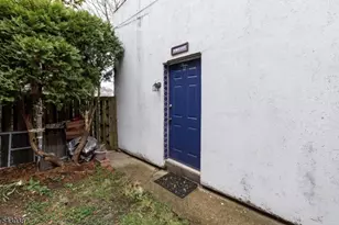 21 N 2nd St, Pennsylvania, NJ 18042 - Photo 22