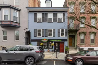 21 N 2nd St, Pennsylvania, NJ 18042 - Photo 1
