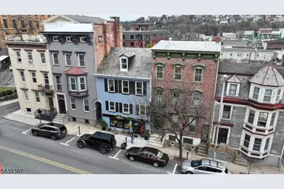21 N 2nd St, Pennsylvania, NJ 18042 - Photo 2