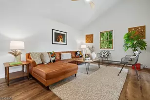 20 Euclid Pl, Montclair, NJ 07042 - Photo 36