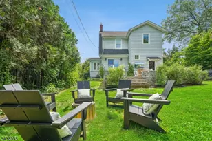 20 Euclid Pl, Montclair, NJ 07042 - Photo 32