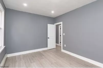 324 Harper Pl, Highland Park, NJ 08904 - Photo 10