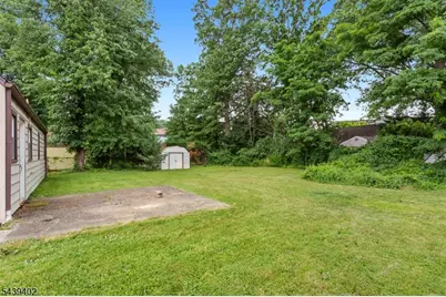 44 Bergen Dr, Little Falls Township, NJ 07424 - Photo 20