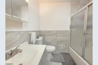 229 Delaware St, Elizabeth, NJ 07206 - Photo 6