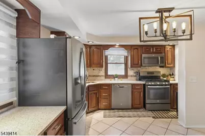 349 Brook Ave, North Plainfield, NJ 07060 - Photo 10