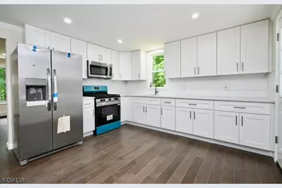 1 Appleseed Rd, Vernon, NJ 07461 - Photo 4