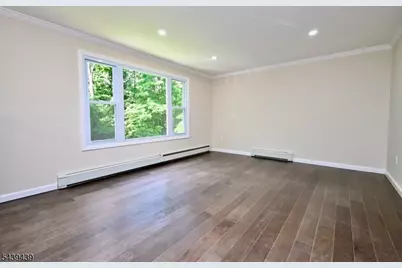 1 Appleseed Rd, Vernon, NJ 07461 - Photo 2