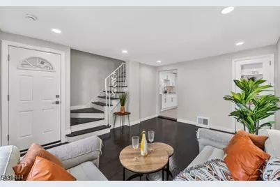 1380 Hamilton St, Elizabeth, NJ 07208 - Photo 2