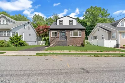 951 Grandview Ave, Union Township, NJ 07083 - Photo 4