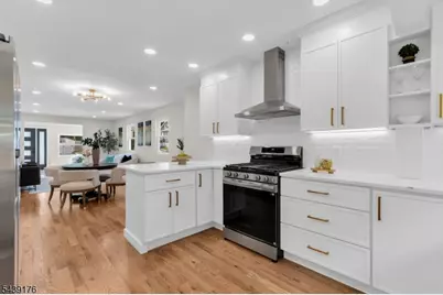 951 Grandview Ave, Union Township, NJ 07083 - Photo 18