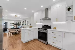 951 Grandview Ave, Union Township, NJ 07083 - Photo 18