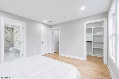 55 Long Hill Dr, Clifton, NJ 07013 - Photo 18