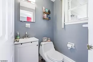 2530 Stillwell Rd, Union Township, NJ 07083 - Photo 20