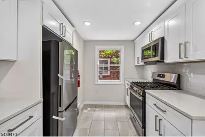 1378 Hamilton St, Elizabeth, NJ 07208 - Photo 4