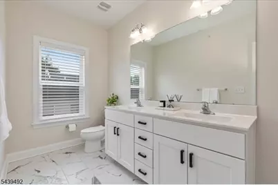 102 Abbe Rd, Little Falls Township, NJ 07424 - Photo 16