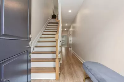 102 Abbe Rd, Little Falls Township, NJ 07424 - Photo 2