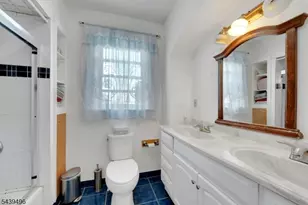 541 Page Ave, Lyndhurst Township, NJ 07071 - Photo 14