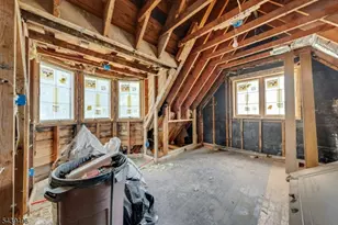 541 Page Ave, Lyndhurst Township, NJ 07071 - Photo 26