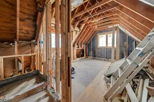 541 Page Ave, Lyndhurst Township, NJ 07071 - Photo 32