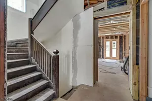 541 Page Ave, Lyndhurst Township, NJ 07071 - Photo 24