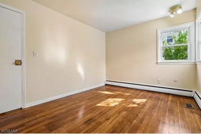 51 Tremont Ter, Irvington, NJ 07111 - Photo 20