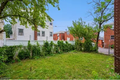 51 Tremont Ter, Irvington, NJ 07111 - Photo 24