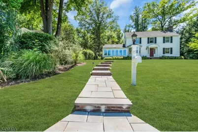 15 Mountainview, Mountainside, NJ 07092 - Photo 2