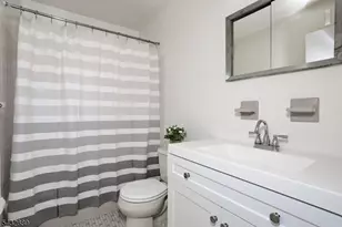565 Grove St, Clifton, NJ 07013 - Photo 22