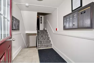 565 Grove St #D-16, Clifton, NJ 07013 - Photo 24