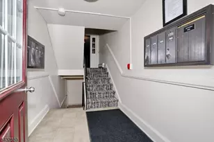 565 Grove St, Clifton, NJ 07013 - Photo 24