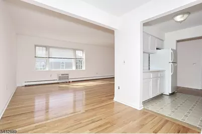 565 Grove St #D-16, Clifton, NJ 07013 - Photo 12