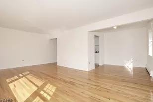 565 Grove St, Clifton, NJ 07013 - Photo 10