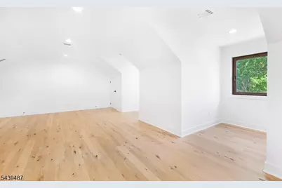 130 Warren St, Clifton, NJ 07013 - Photo 22