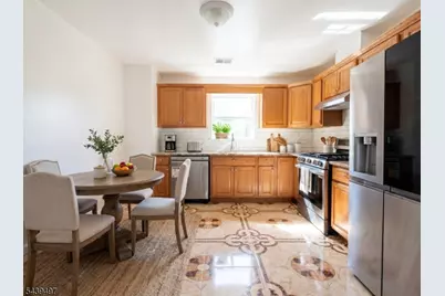 64 Montclair Ave #3, Newark, NJ 07104 - Photo 4