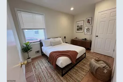 10-12 Dover St #1, Newark, NJ 07106 - Photo 4