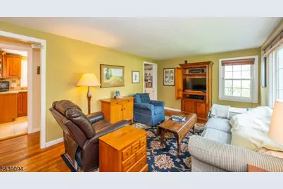 33 Glenview Dr, West Orange Township, NJ 07052 - Photo 16