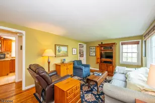 33 Glenview Dr, West Orange Township, NJ 07052 - Photo 16