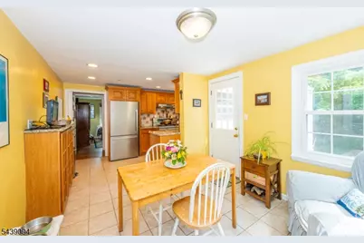 33 Glenview Dr, West Orange Township, NJ 07052 - Photo 14